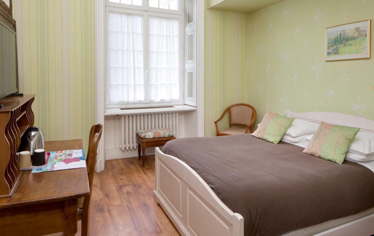 Hotel De France Montmarault Dış mekan fotoğraf